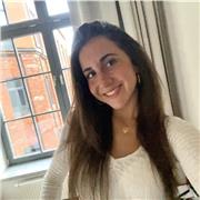 Estudiante de Traducción e interpretación de inglés y alemán con experencia previa como profesora de clases particulares de inglés